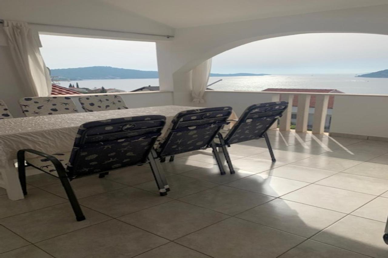 Holiday Apartments Lucic - Feels Like Home, Away From Home Razanj Bagian luar foto